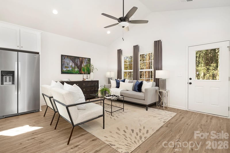 528 Todd Ln, Charlotte, NC 28208