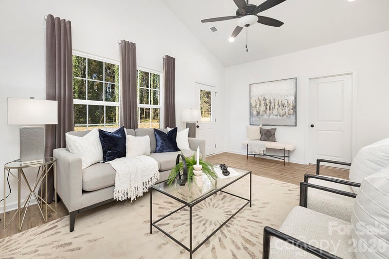 528 Todd Ln, Charlotte, NC 28208