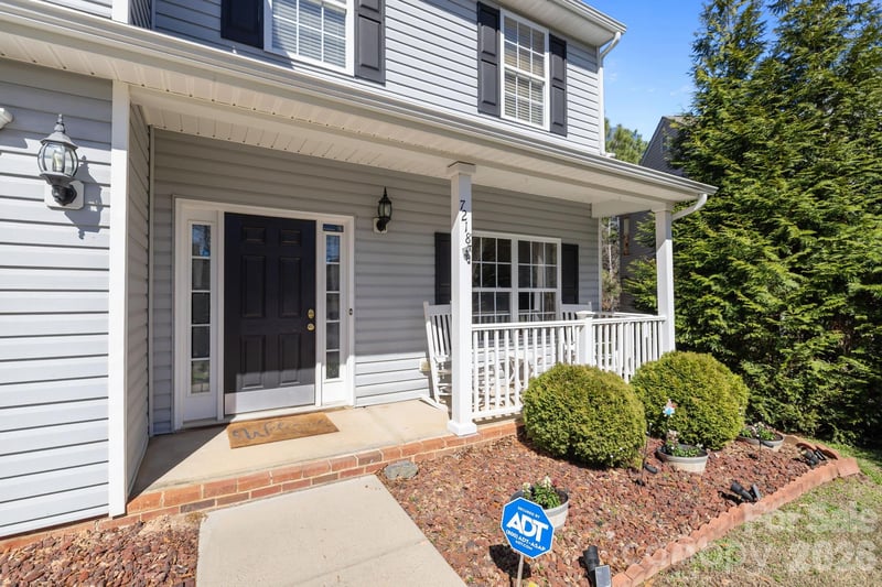 7218 Cascading Pines Dr, Tega Cay, SC 29708