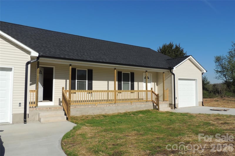 1943-1955 Glen Manor Ct #1-2, Lincolnton, NC 28092
