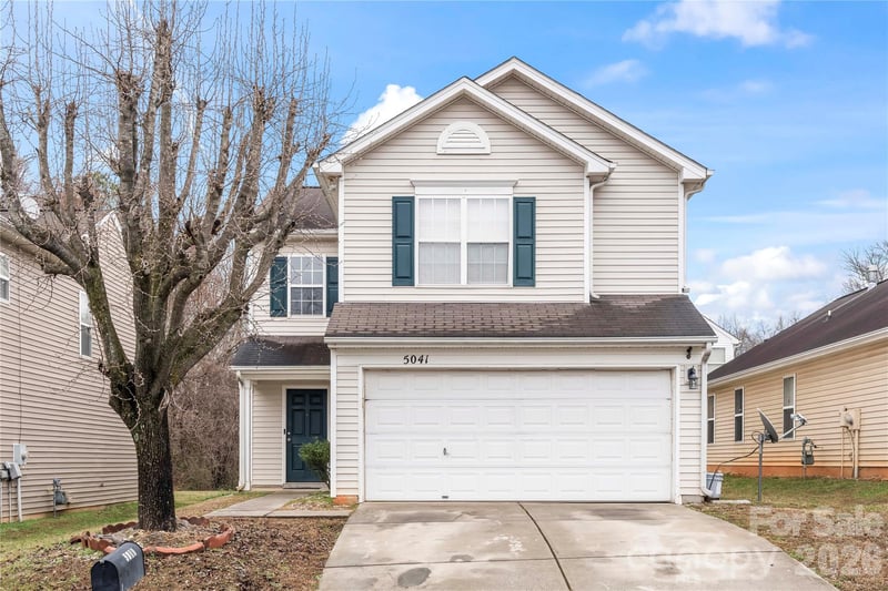 5041 Wallace Creek Ln, Charlotte, NC 28212