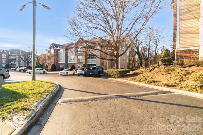 9849 Campus Walk Ln #D, Charlotte, NC 28262