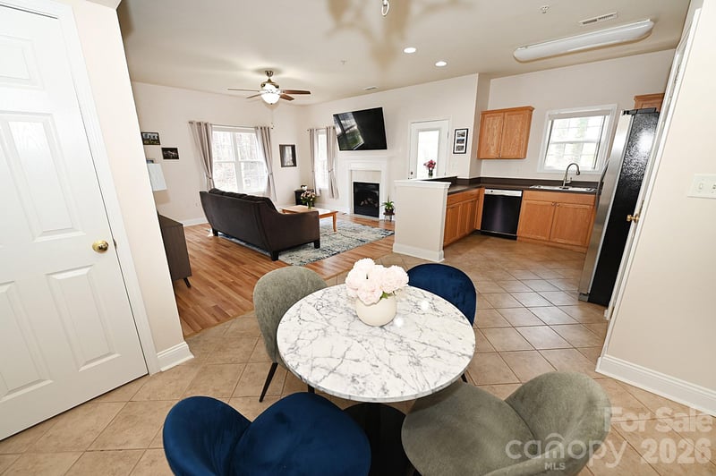 1360 21st Ave, Hickory, NC 28601
