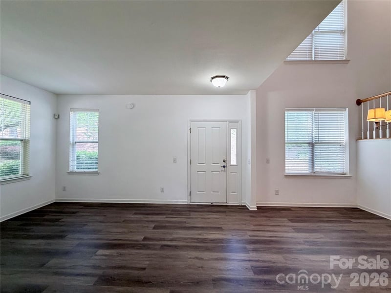 10968 Princeton Village Dr, Charlotte, NC 28277