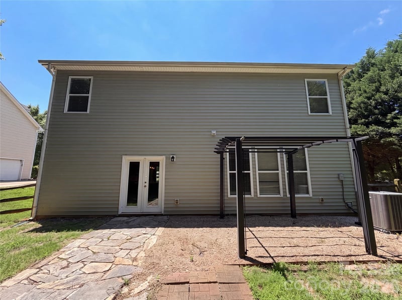 5837 Mcdowell Run Dr, Huntersville, NC 28078