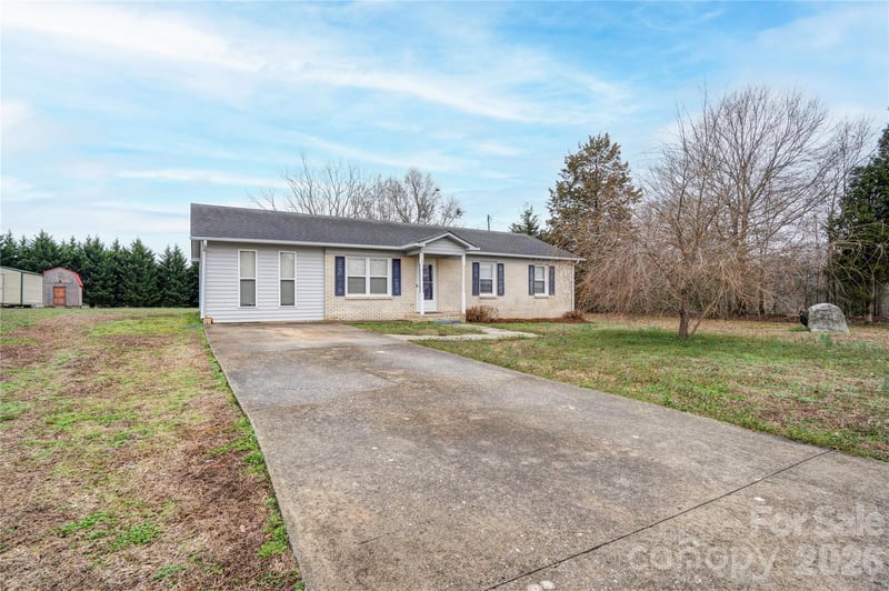113 Hicks Rd, Grover, NC 28073