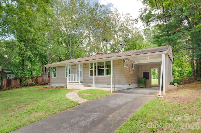 49 First St, Asheville, NC 28803