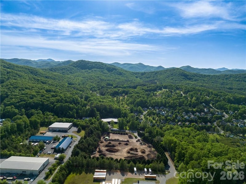 999 Brevard Rd, Arden, NC 28704