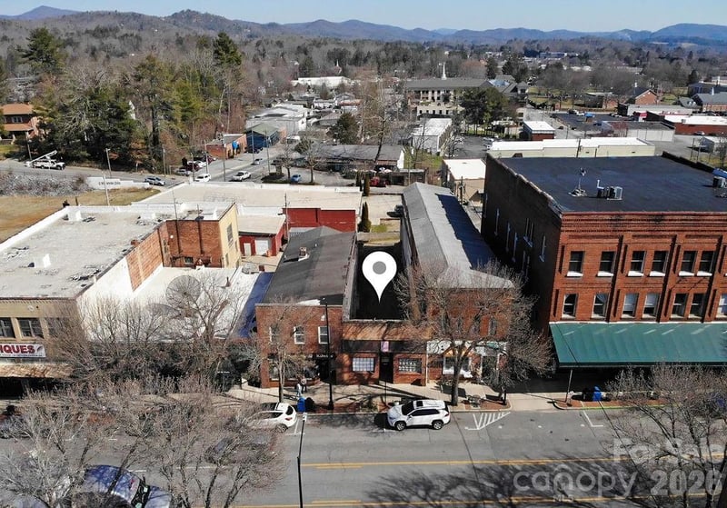 46 Main St, Brevard, NC 28712