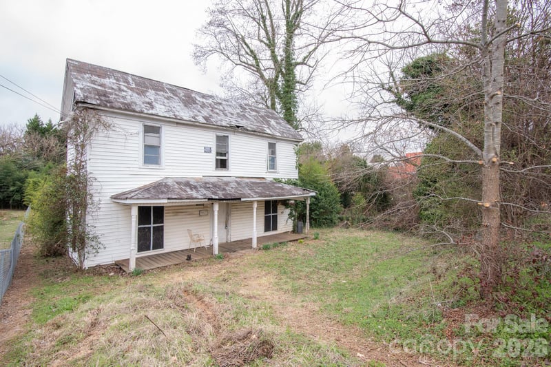 303 Fisher St, Salisbury, NC 28144