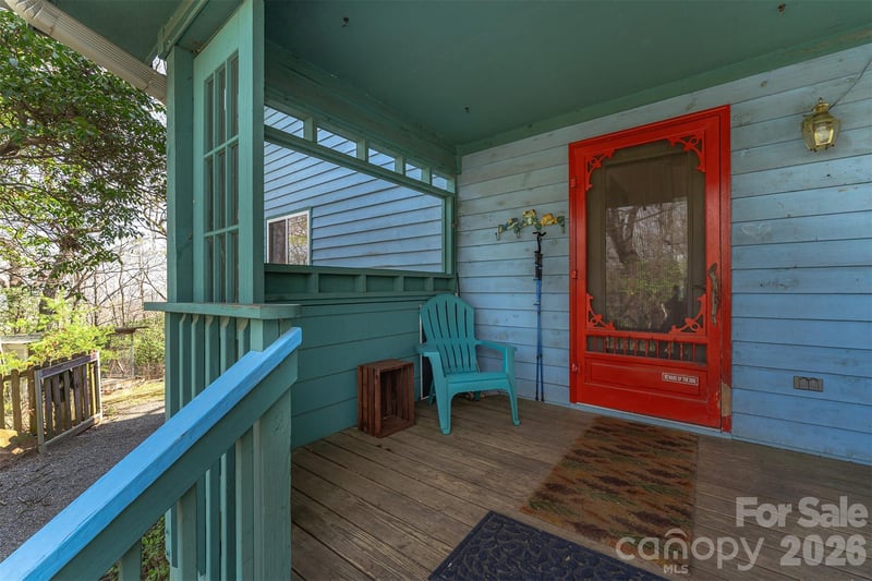 195 Prospectors Trl, Black Mountain, NC 28711