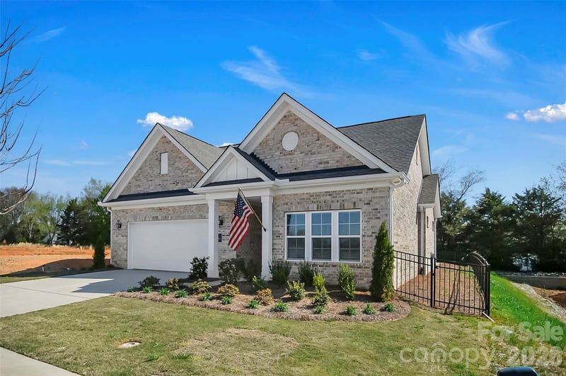 3054 Constitution Ln, Gastonia, NC 28056
