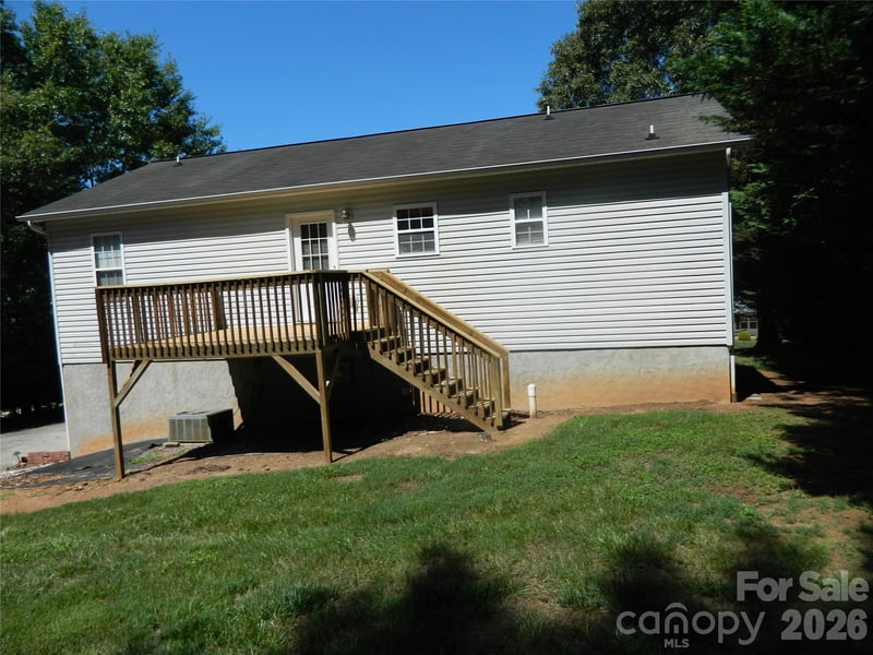 5320 Eider Ln, Granite Falls, NC 28630
