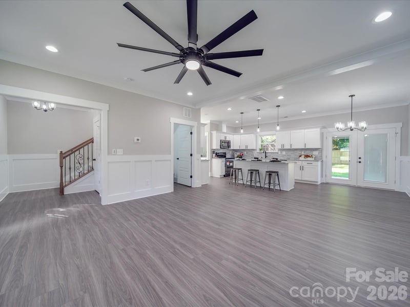 2128 Holly St, Charlotte, NC 28216