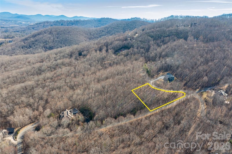1306 Double Knob Dr, Arden, NC 28704