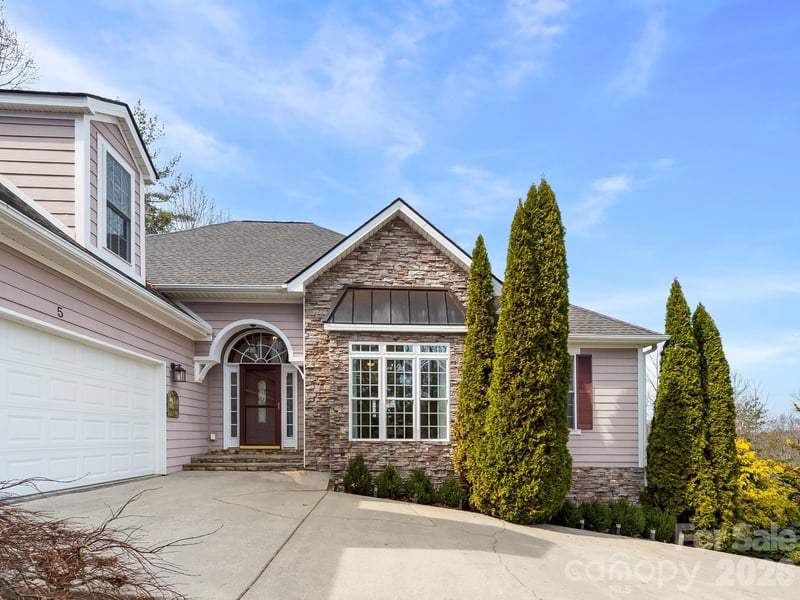 5 Timber Moss Dr #8 & 9, Asheville, NC 28804