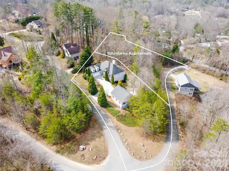 5 Timber Moss Dr #8 & 9, Asheville, NC 28804