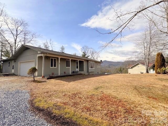35 Azalea Dr, Spruce Pine, NC 28777