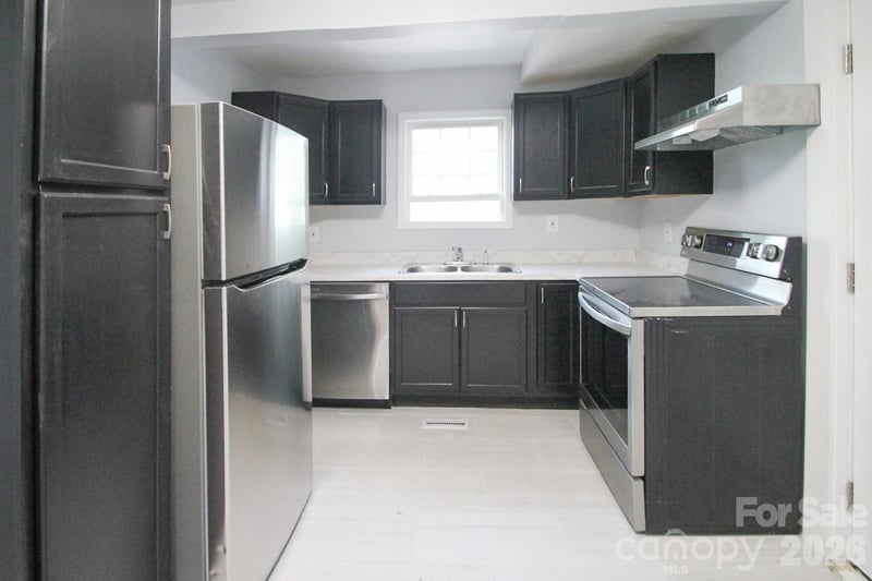 107 Pine St, Chester, SC 29706
