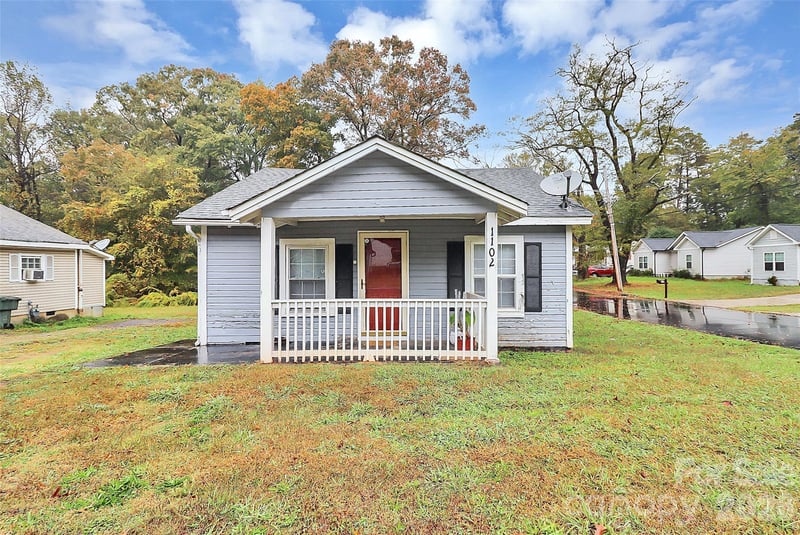 1102 Davidson Ave, Gastonia, NC 28052