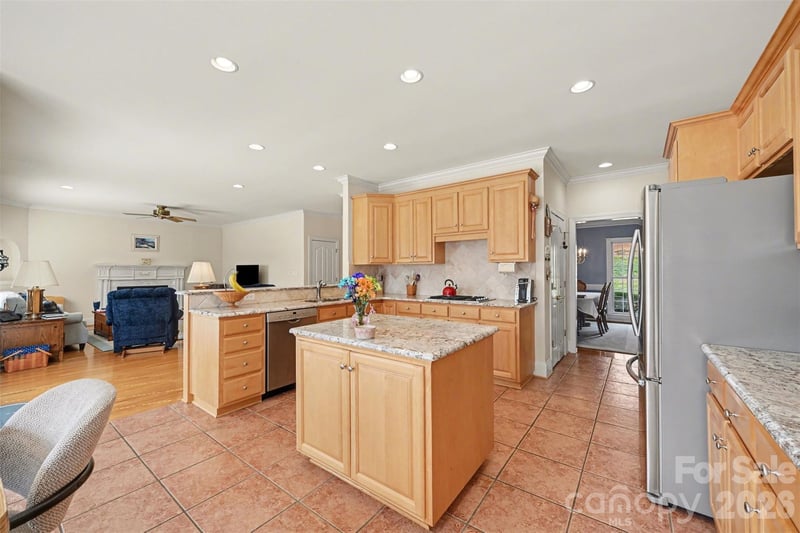 4837 Beth Ln, Harrisburg, NC 28075