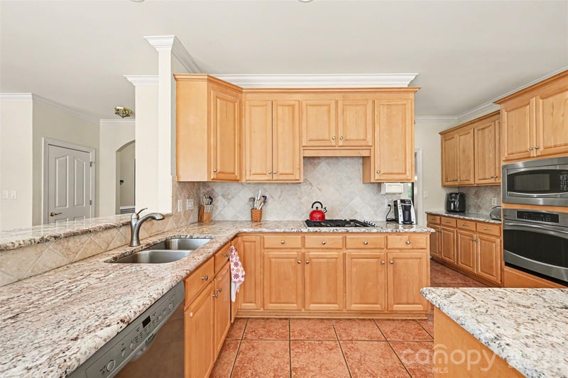 4837 Beth Ln, Harrisburg, NC 28075