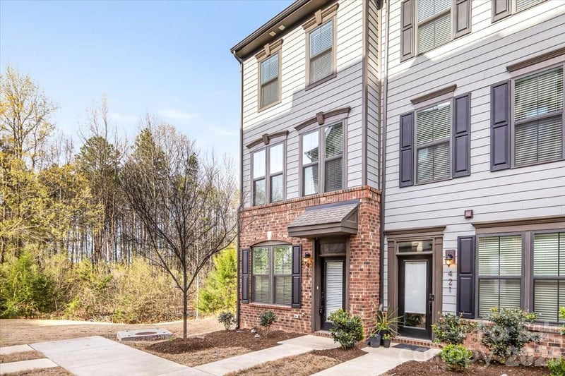 425 Tristram Ln, Charlotte, NC 28205