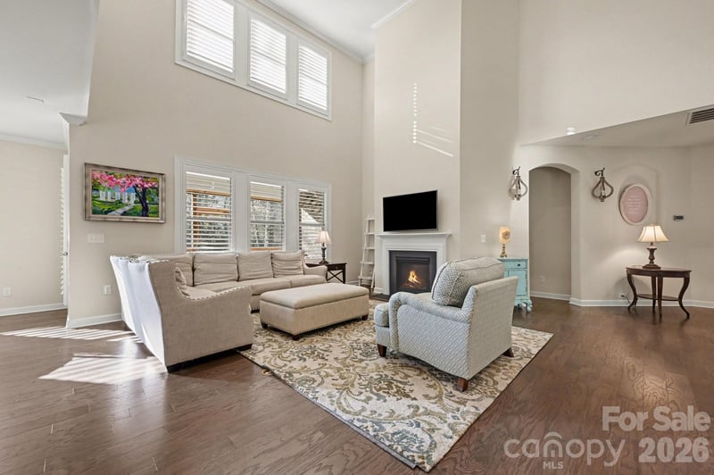 127 Smithfield Dr, Charlotte, NC 28270