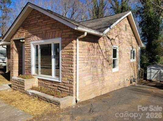 1116 East Dr, Gastonia, NC 28052