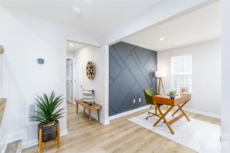 2102 Trout Lily Ln, Matthews, NC 28104