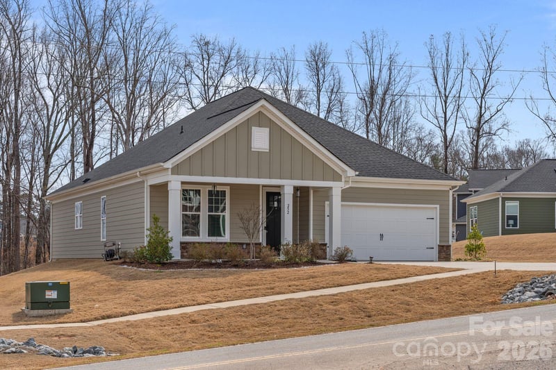 252 Hamrick Rd, Cramerton, NC 28032