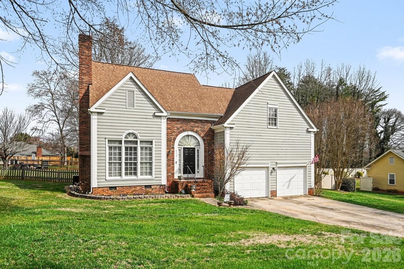 3110 Ivy Creek Rd, Gastonia, NC 28056