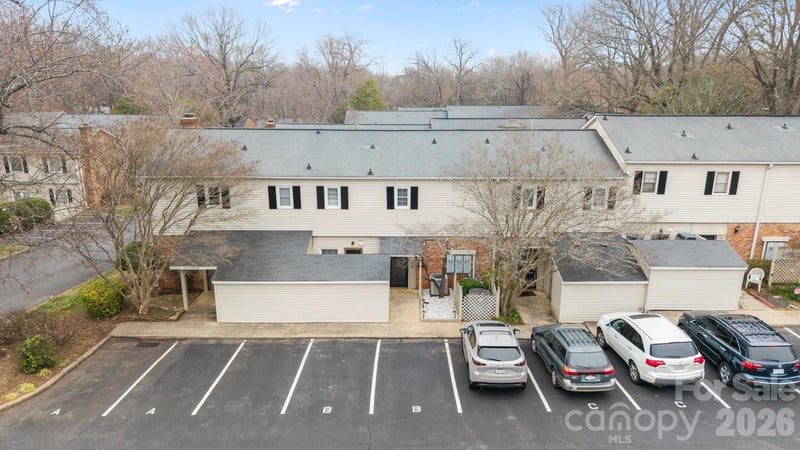 5943 Quail Hollow Rd #B, Charlotte, NC 28210