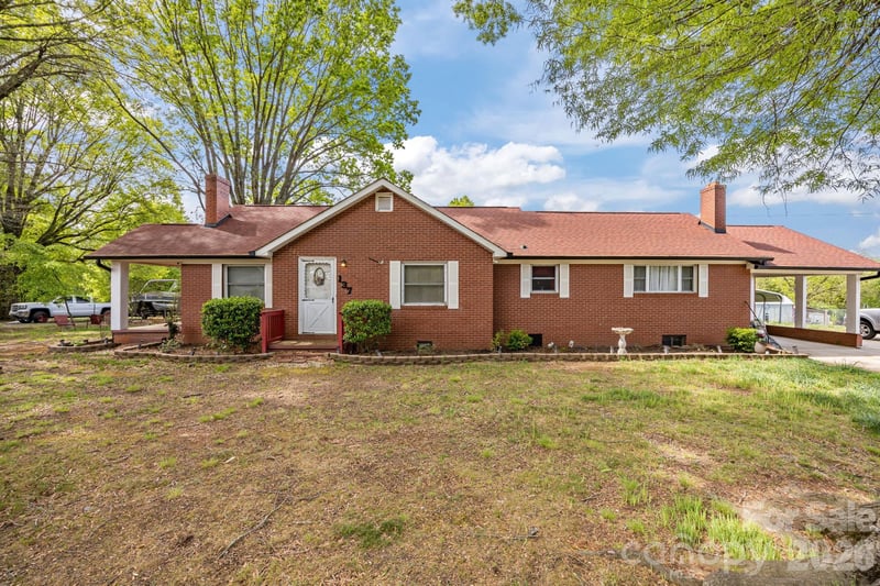 137 Foursquare Rd, Mooresville, NC 28115