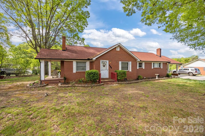 137 Foursquare Rd, Mooresville, NC 28115