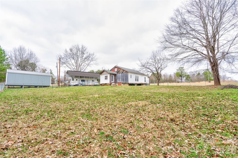 125 Church View Dr, Lawndale, NC 28090