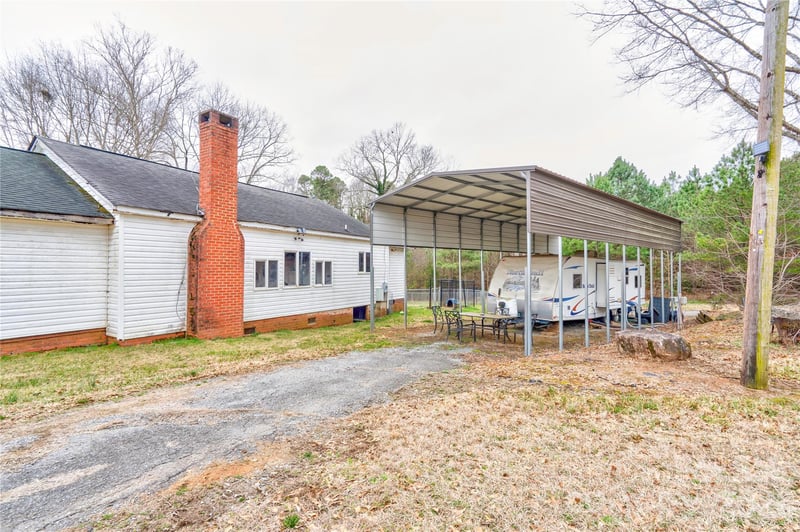 125 Church View Dr, Lawndale, NC 28090