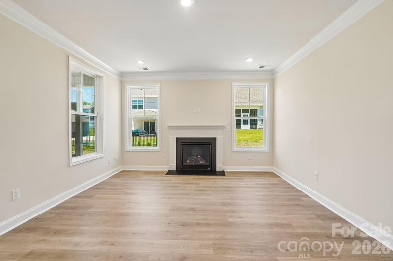 7165 Sylvan Retreat Dr, Denver, NC 28037