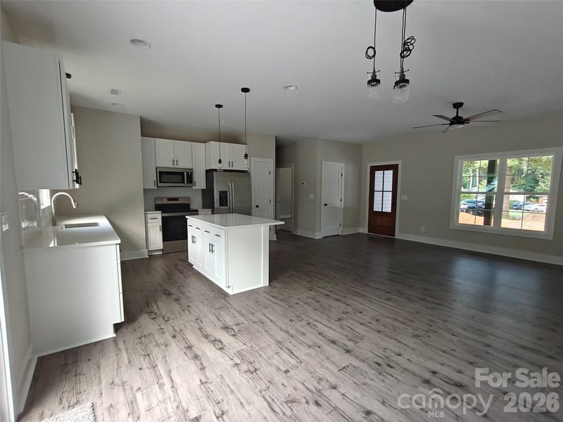 455 Newport Dr, Salisbury, NC 28144
