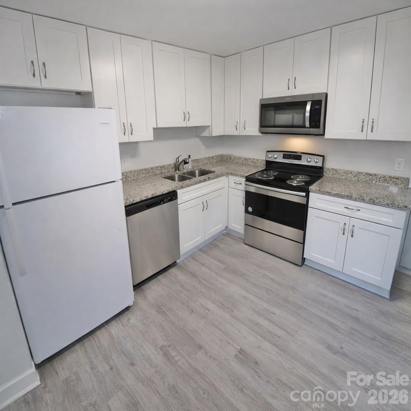 4101 Atmore St, Charlotte, NC 28205