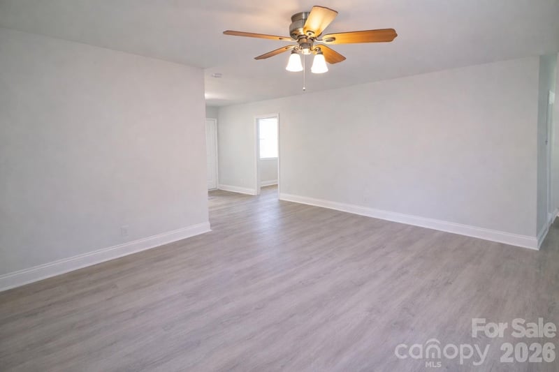 4101 Atmore St, Charlotte, NC 28205