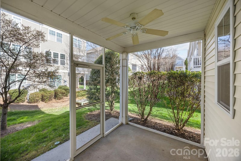 11156 Green Spring Dr, Huntersville, NC 28078