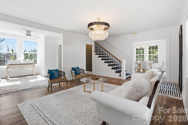 1407 Mimosa Ln, Lenoir, NC 28645