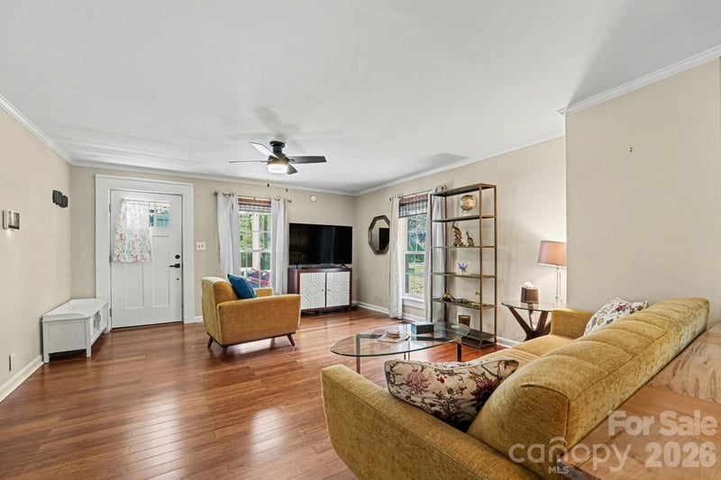 224 Catawba Ave, Mooresville, NC 28115