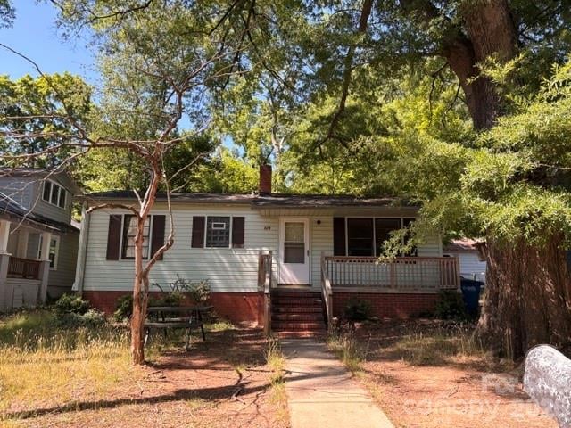 526 Hickory Ave, Statesville, NC 28677