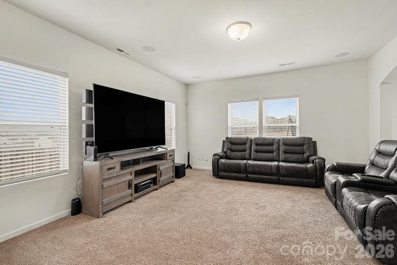 113 Buoy Ln, Statesville, NC 28677