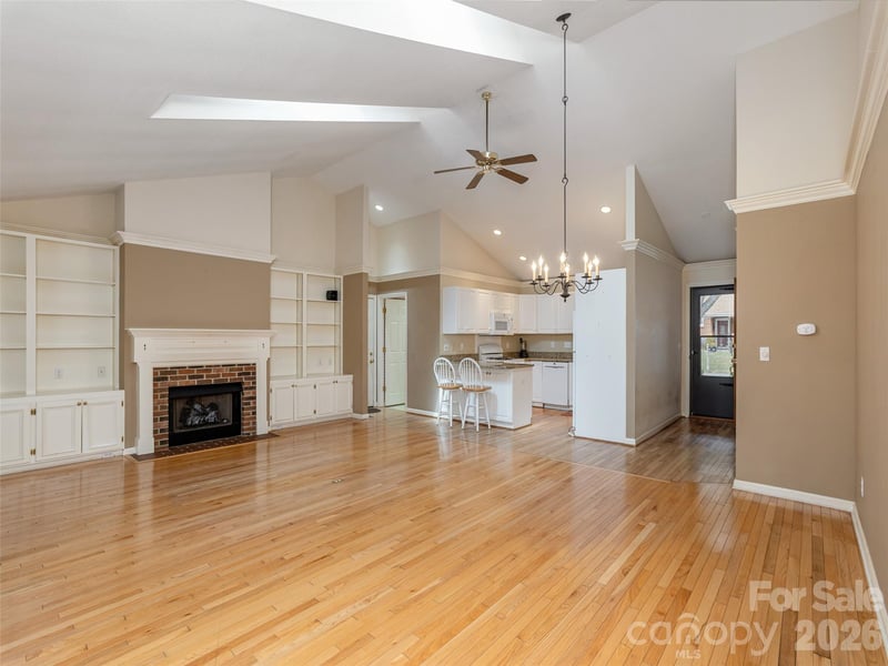 1109 Citation Cir, Hendersonville, NC 28739