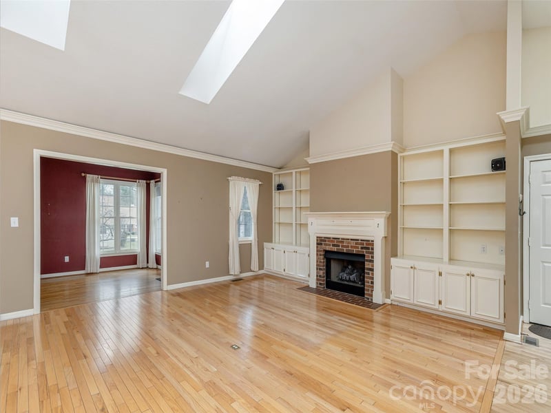 1109 Citation Cir, Hendersonville, NC 28739
