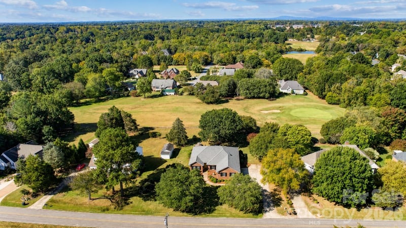 246 Canvasback Rd, Mooresville, NC 28117