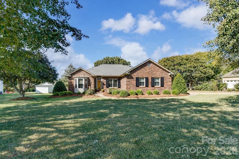 246 Canvasback Rd, Mooresville, NC 28117